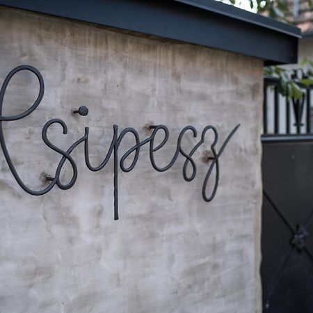 Apartament Csipesz_Vendeghaz Sümeg Zewnętrze zdjęcie