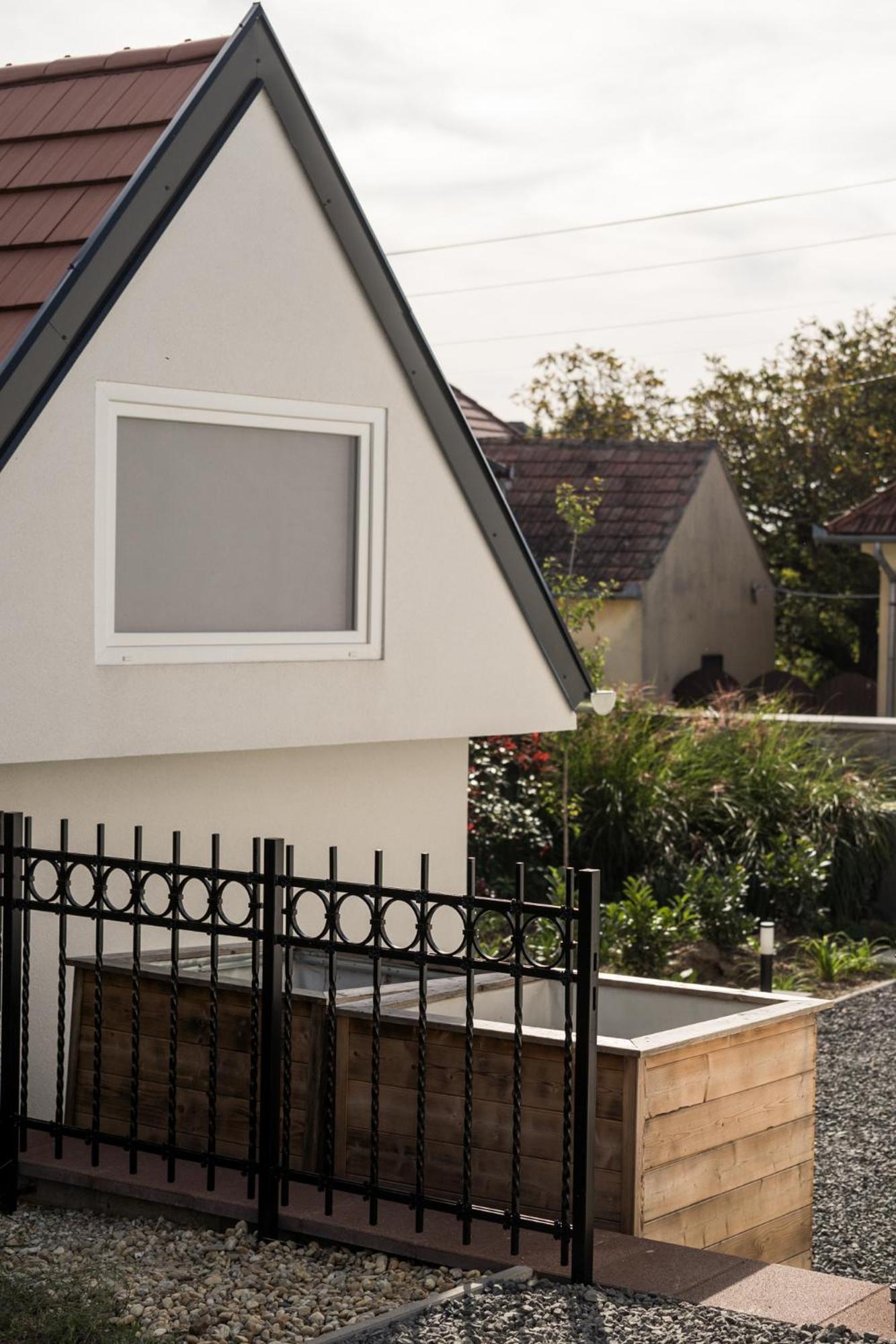 Apartament Csipesz_Vendeghaz Sümeg Zewnętrze zdjęcie